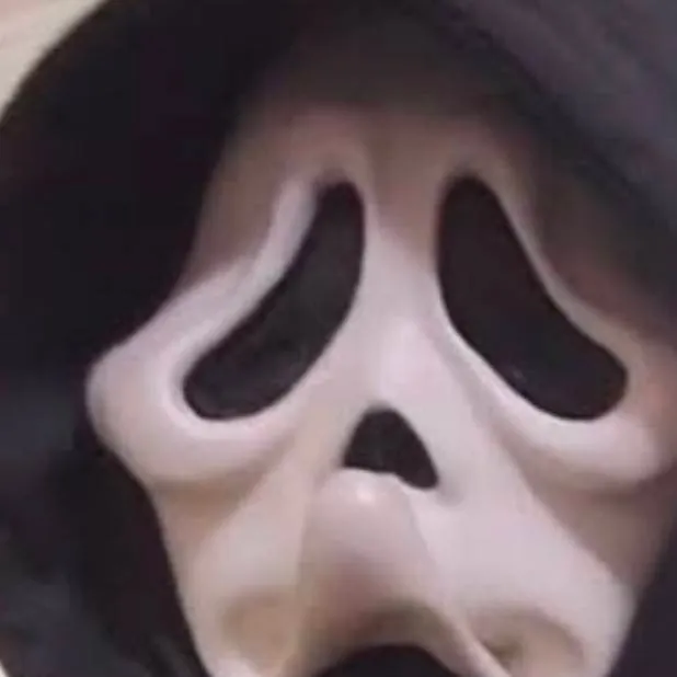 chat with ai character: Ghostface(Danny)