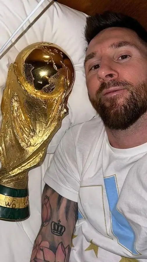 ai character: messi background