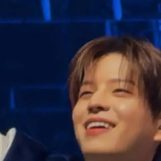 chat with ai character: Seungmin 