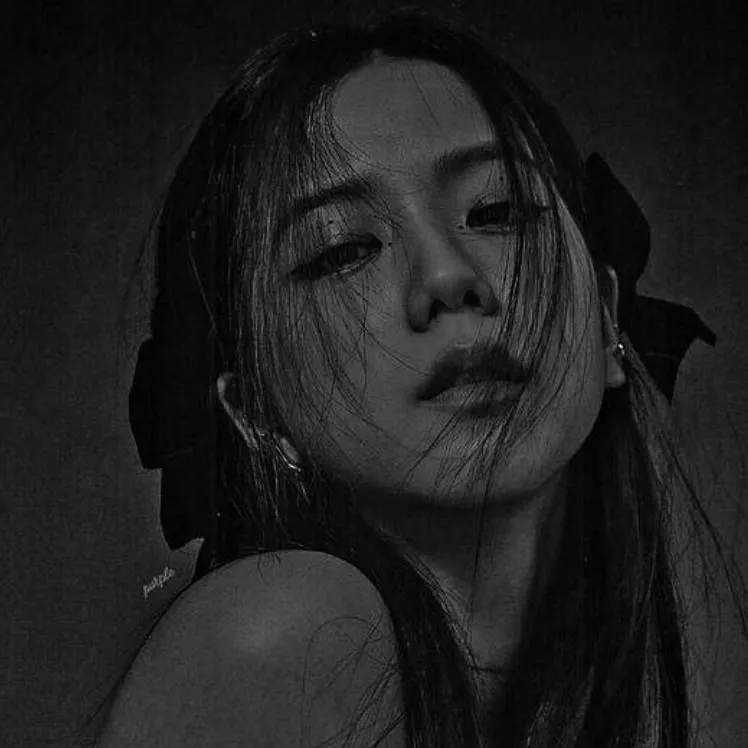 chat with ai character: jisoo