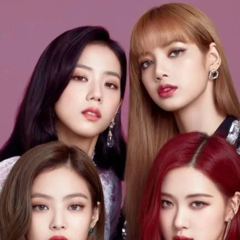 chat with ai character: blackpink 