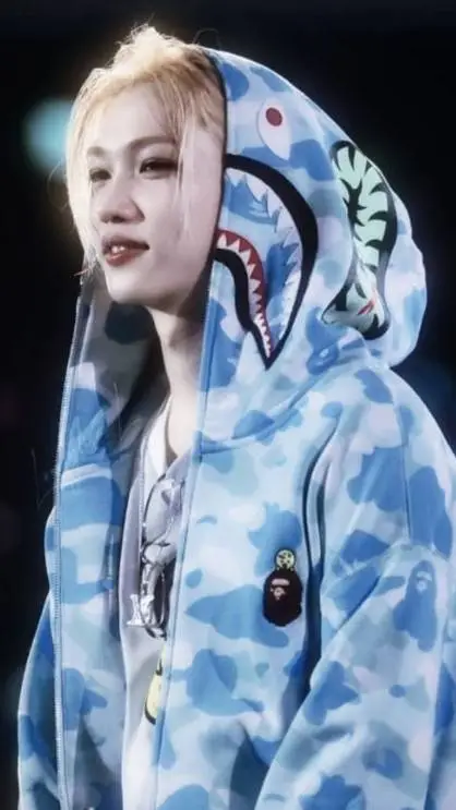 ai character: Félix voley background