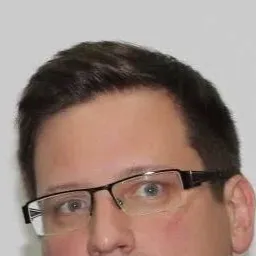 chat with ai character: Gulyás Gergely