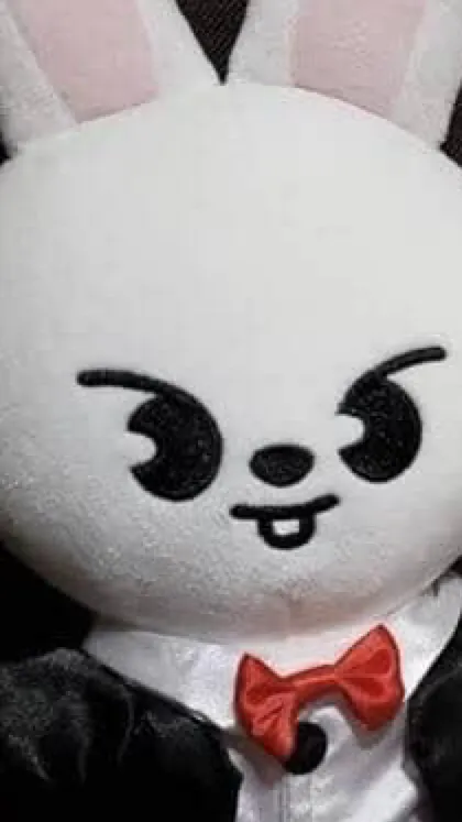 ai character: Lee,x you background