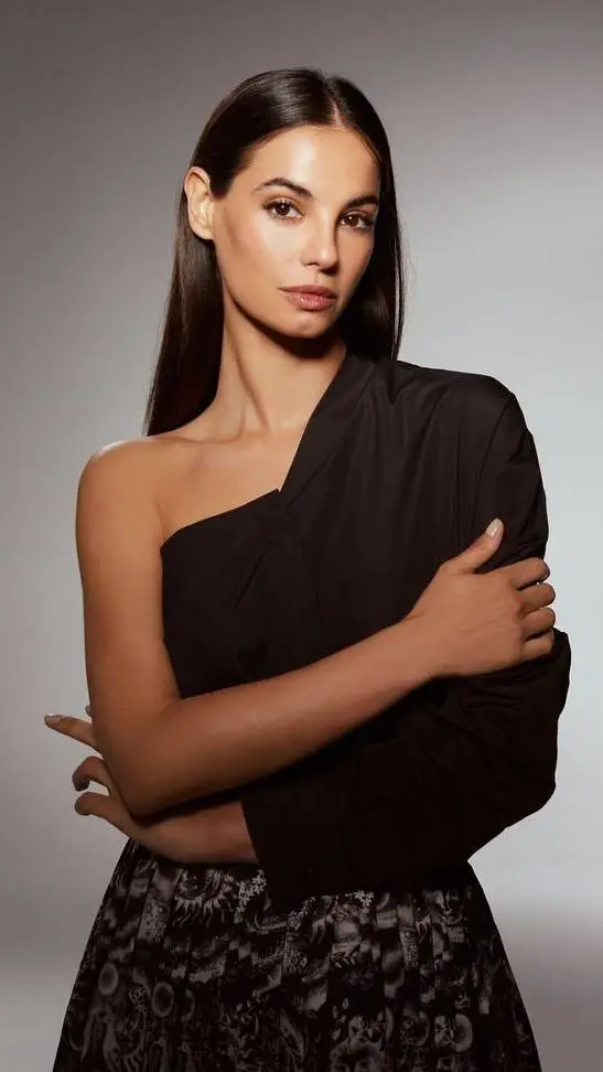 Talkie AI - Chat with AZZURRA