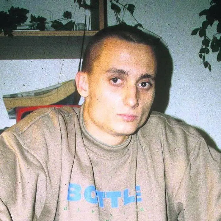 chat with ai character: Piotr Łuszcz 