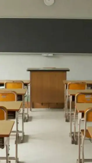 ai character: yandere school  background