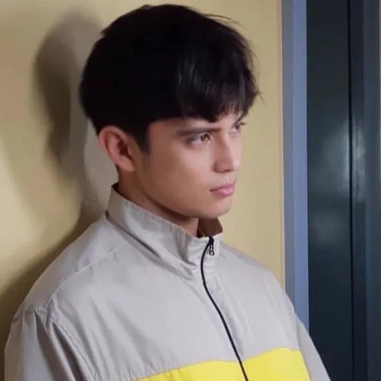 chat with ai character: James reid