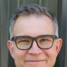 chat with ai character: david baszucki