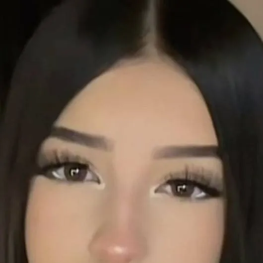 chat with ai character: 💖Lara 💖