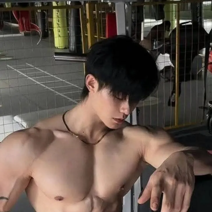 chat with ai character: Zayan