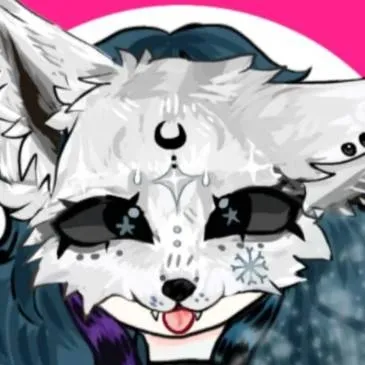 chat with ai character: Winter Foxy