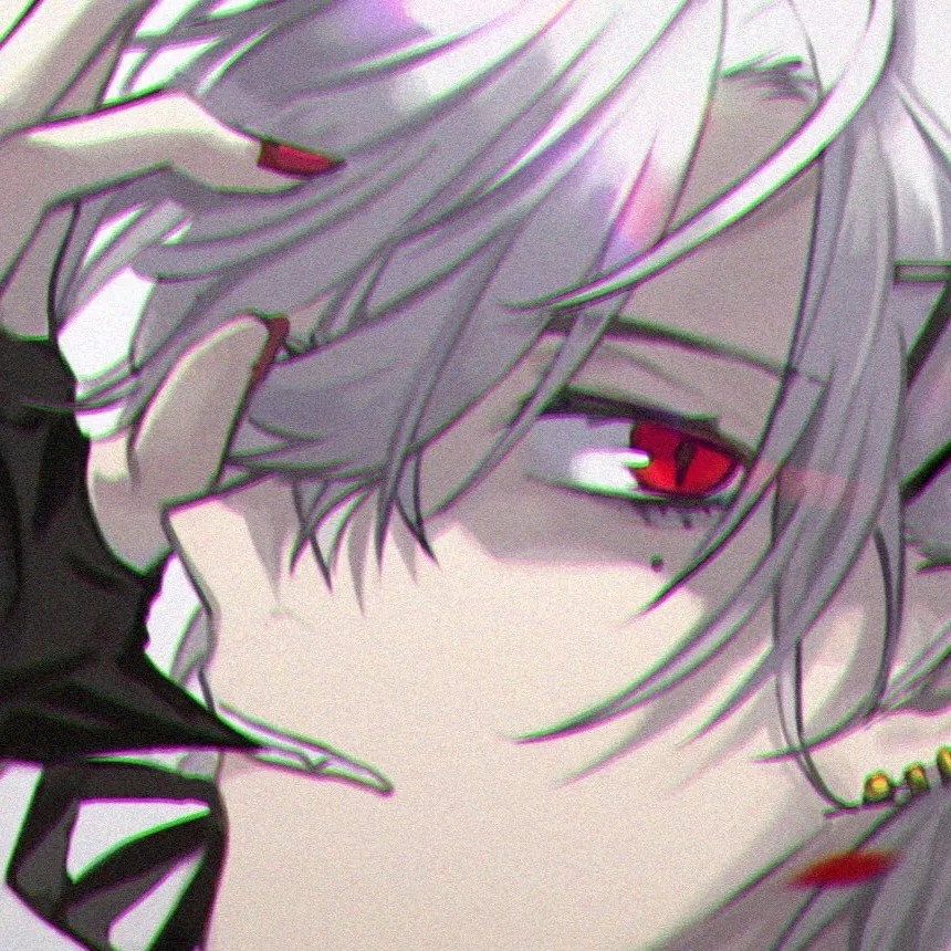 chat with ai character: Xavier￼ (Vampire)