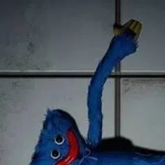 chat with ai character: HUGGY WUGGY!