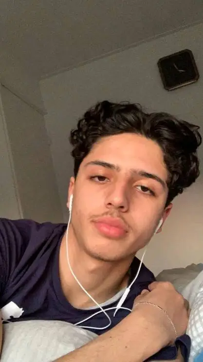 Talkie AI - Chat with Massoud 