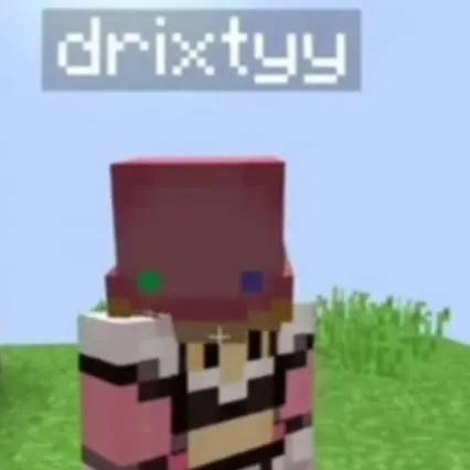 chat with ai character: 💗🫪Drixtyy🫪💗