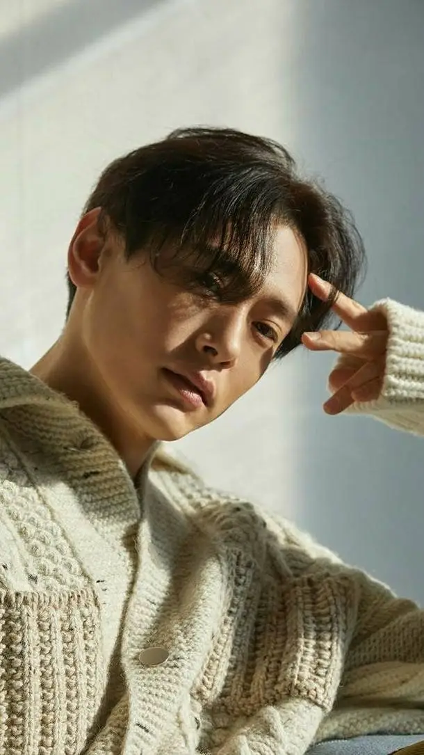 ai character: Nam kang ho  background