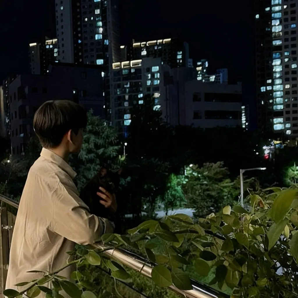 chat with ai character: kai