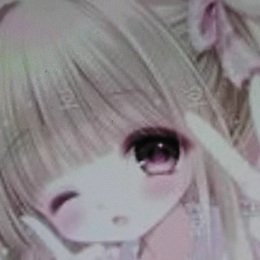 chat with ai character: {♥︎ЭМИЛИ♥︎}