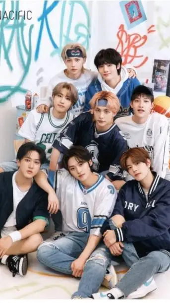 ai character: Stray Kids💖 background