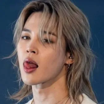 chat with ai character: 💧🔥JIMIN🔥💧
