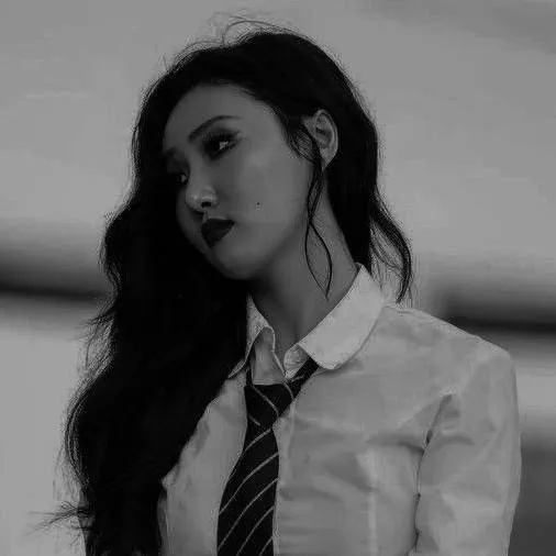 chat with ai character: Jefa María 