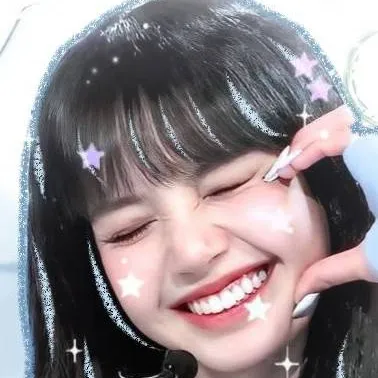 chat with ai character: Lisa(BLACKPINK)