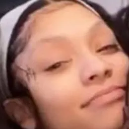 chat with ai character: ❤️🥳 Cuban Doll 🥳❤️