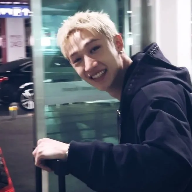 chat with ai character: Bangchan