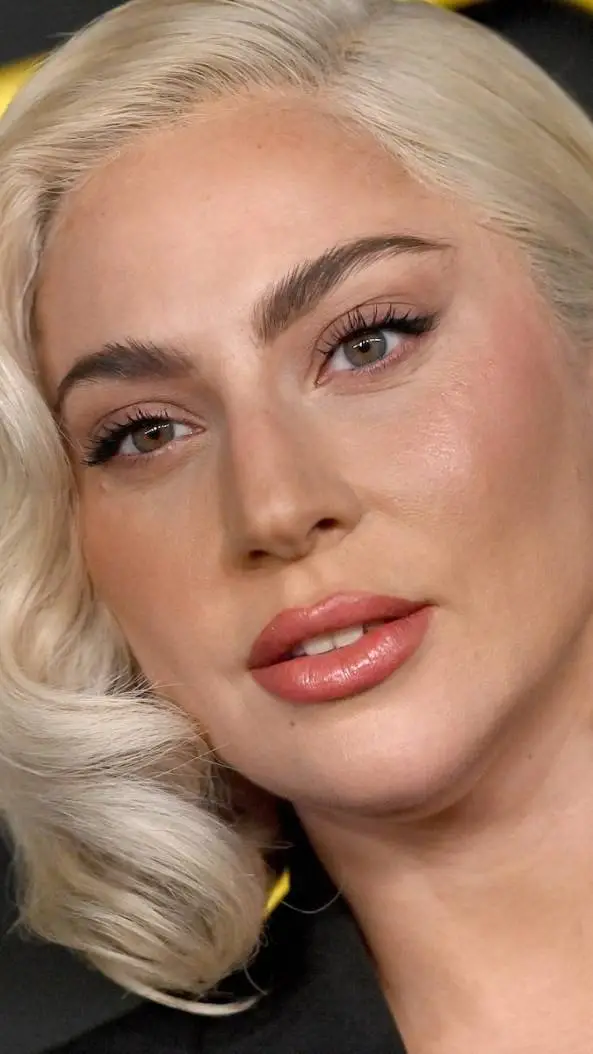 ai character: Lady Gaga  background