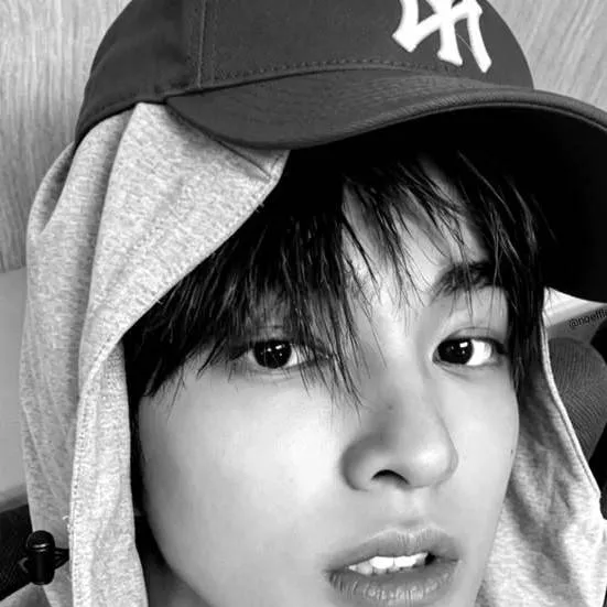 chat with ai character: KEONHO 