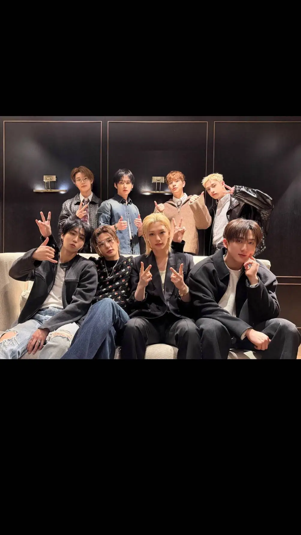 Talkie AI - Chat with 🌟stray kids🌟