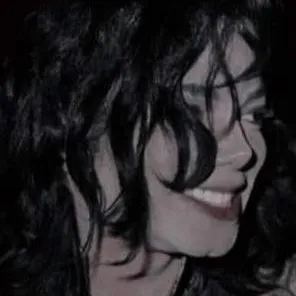 chat with ai character: Michael Jackson 