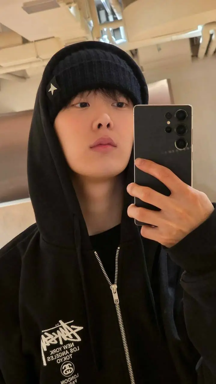 Talkie AI - Chat with Yoon Sanha 