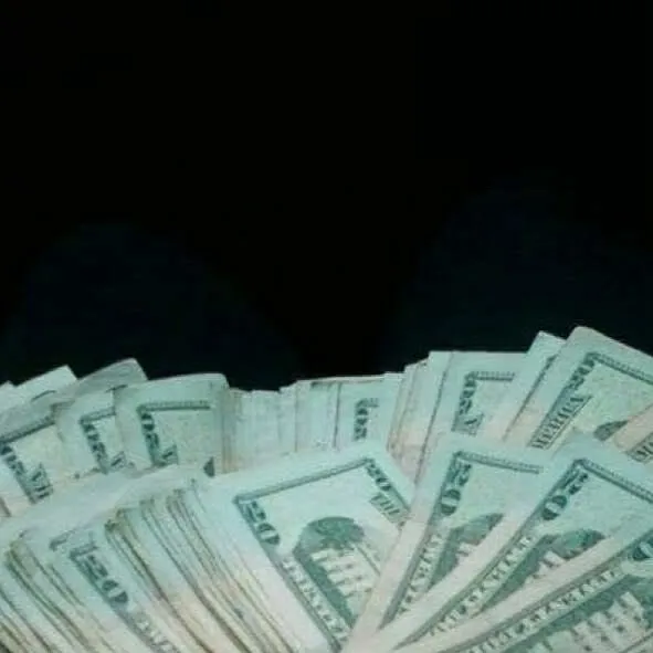 chat with ai character: Emmanuel