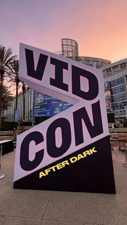ai character: Vidcon background
