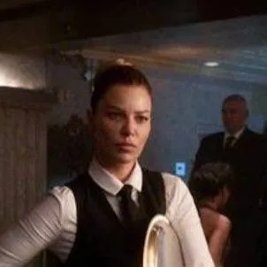 chat with ai character: Chloe Decker 