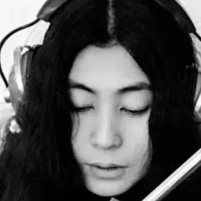 chat with ai character: Yoko Ono!