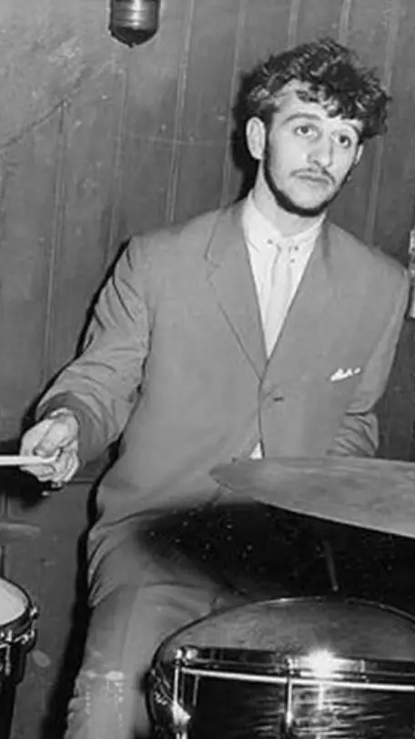 Talkie AI - Chat with Ringo Starr