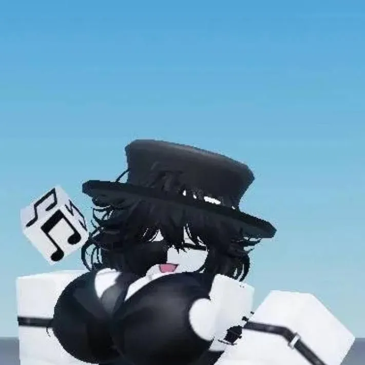 chat with ai character: female artful