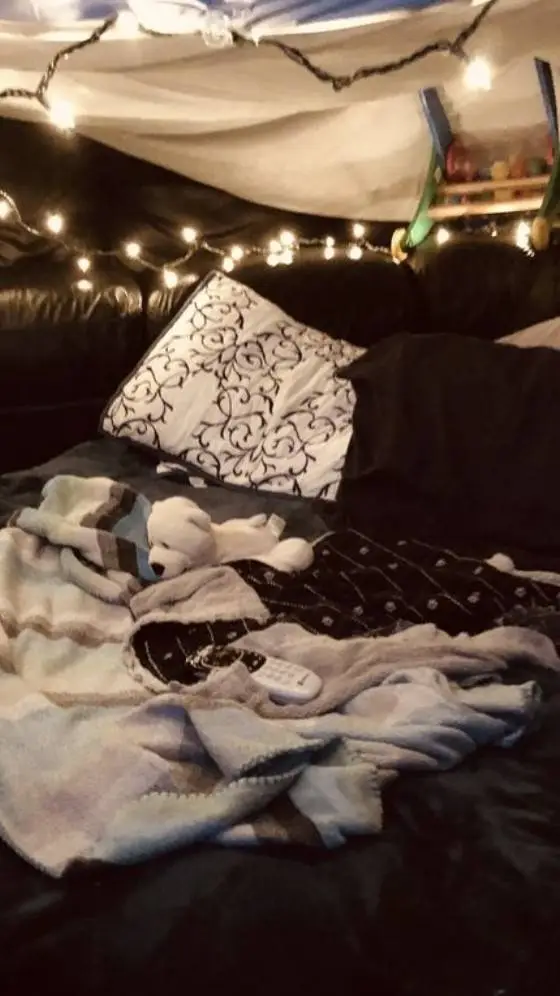 ai character: sleepover..? background