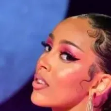 chat with ai character: Doja Cat 
