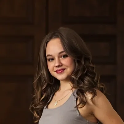 chat with ai character: Madyson White