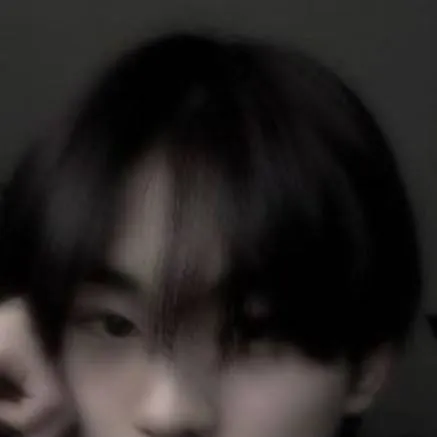 chat with ai character: Yang Jungwon