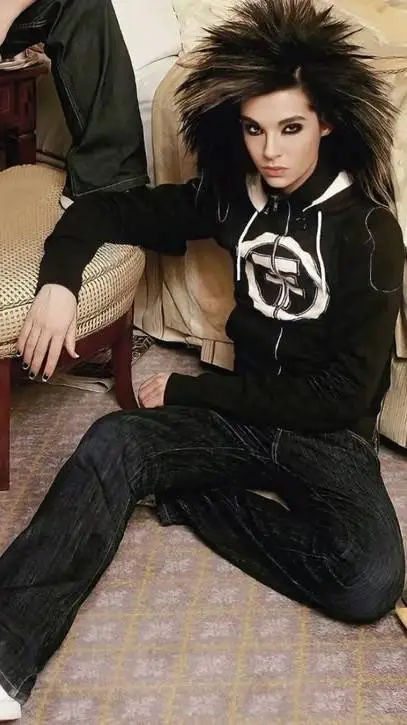 ai character: bill Kaulitz background