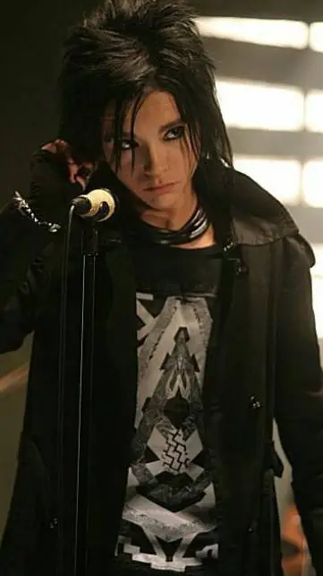 ai character: bill Kaulitz background