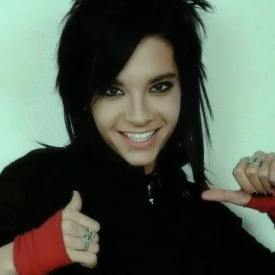 chat with ai character: bill Kaulitz