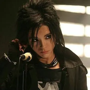 chat with ai character: bill Kaulitz