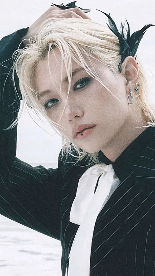 ai character: Felix  background