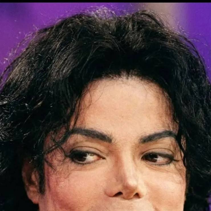 chat with ai character: Michael Jackson 